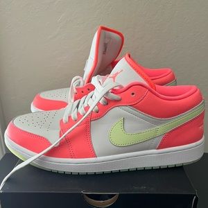Jordan Men's Air Jordan 1 Low SE Lava Glow